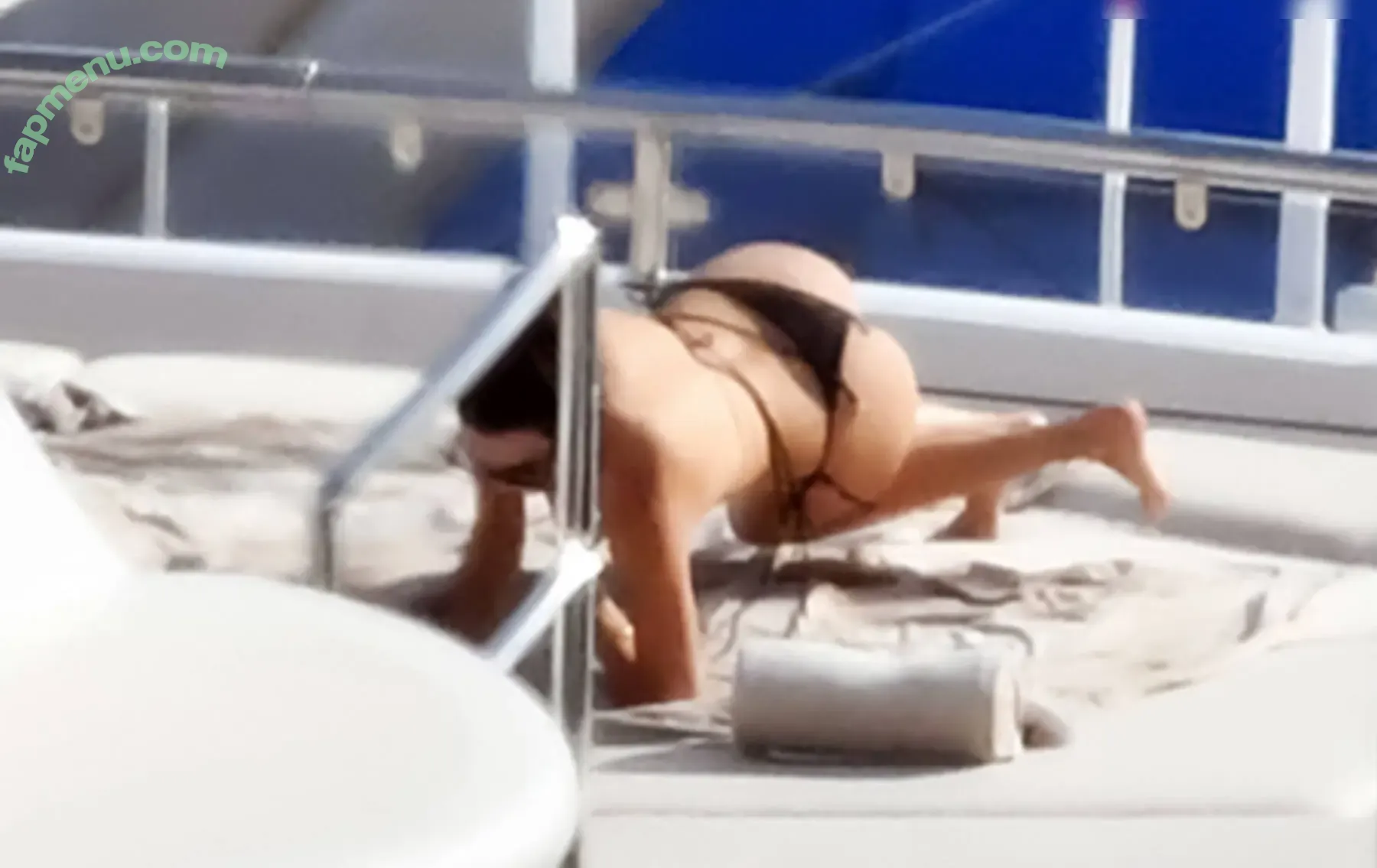 Kendall Jenner nude photo #5246 (KendallJenner)
