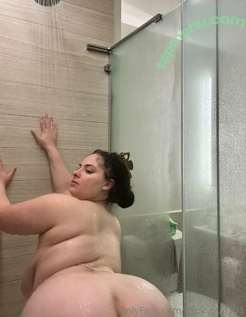 Kenisha Garcia nude photo #0008 (kenishafineasf / thick_gurl101)