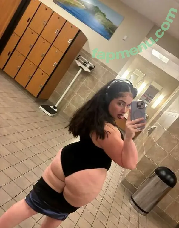 Kenisha Garcia nude photo #0021 (kenishafineasf / thick_gurl101)