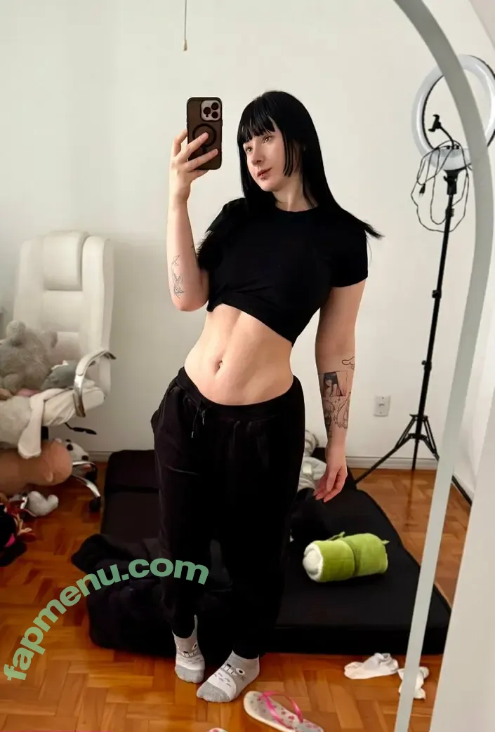 kenizineafr nude photo #0003 (kenizinea)