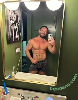 kennykumshot / kenny_kumshot nude photo #0015