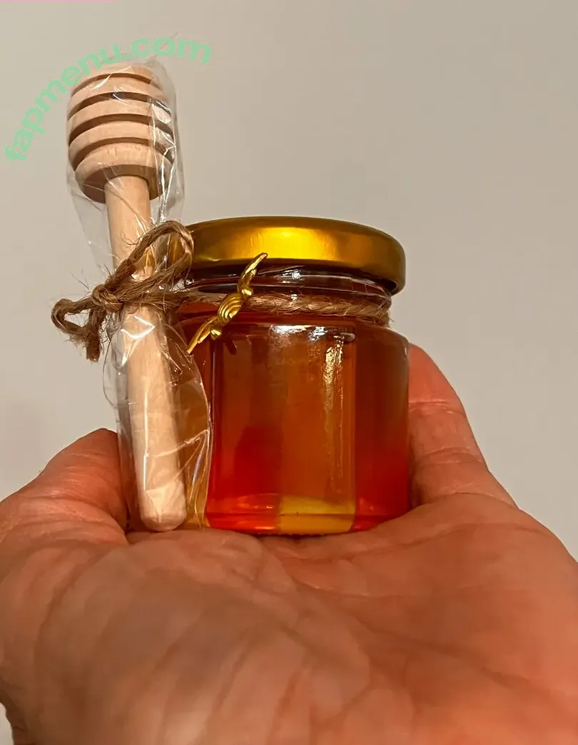 Kentucky Honey nude photo #0001 (Kentucky Honey)