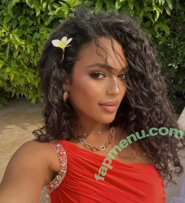 Kenza Ameloot nude photo #0006 (Kenza Ameloot)