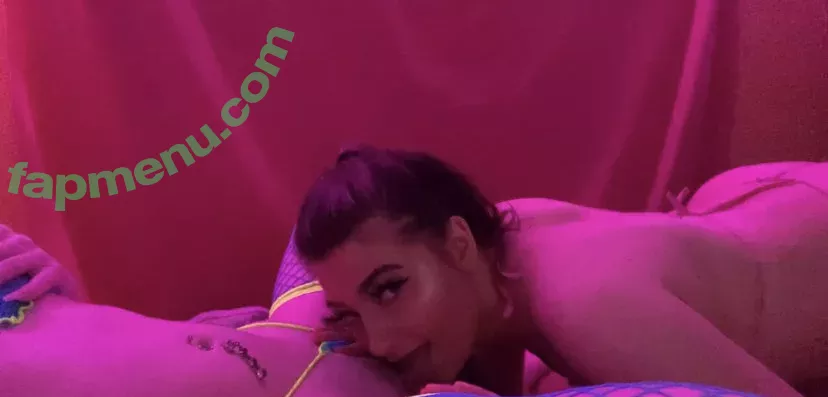 Kenziemarkxo nude photo #0001 (kenziemarkk / kenzzielea)
