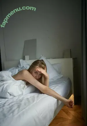 keplerkepler / officialkepler nude photo #0022