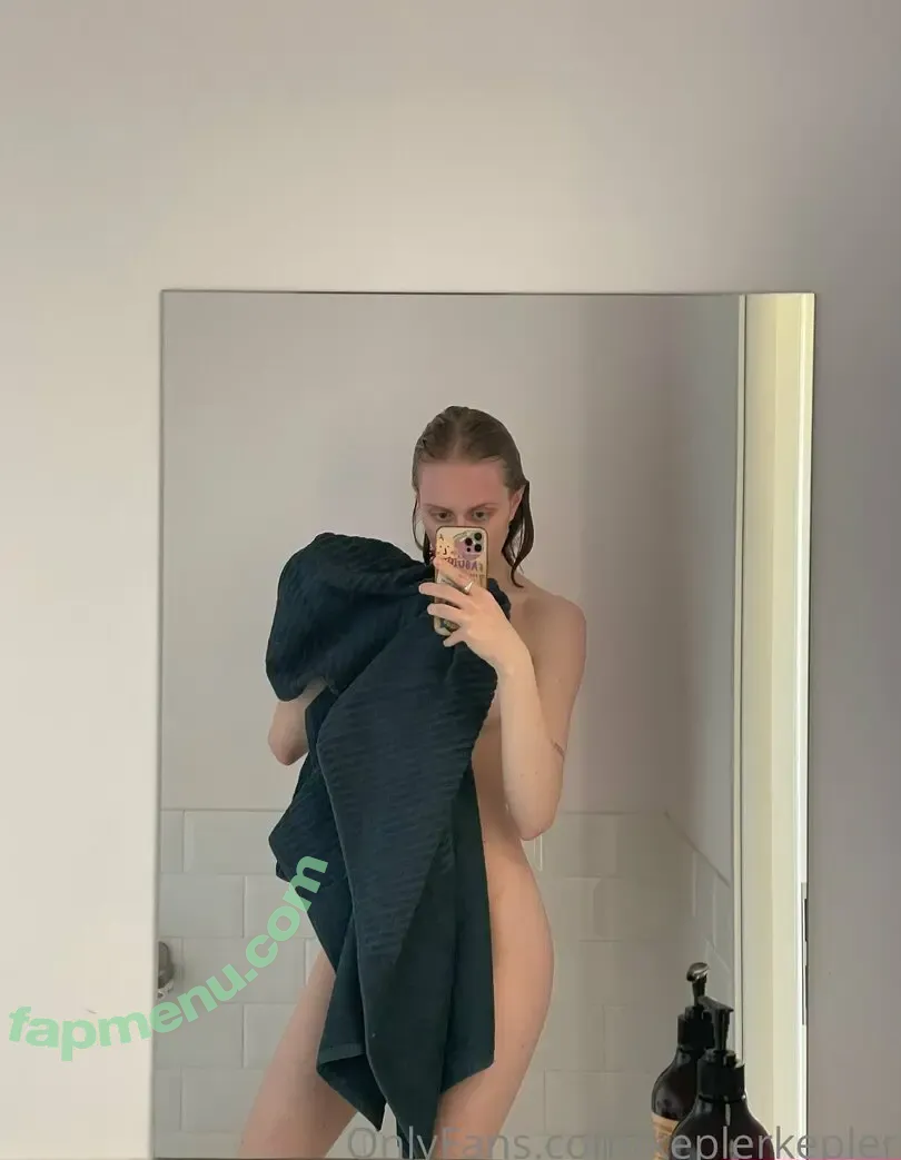 keplerkepler nude photo #0035 (officialkepler)