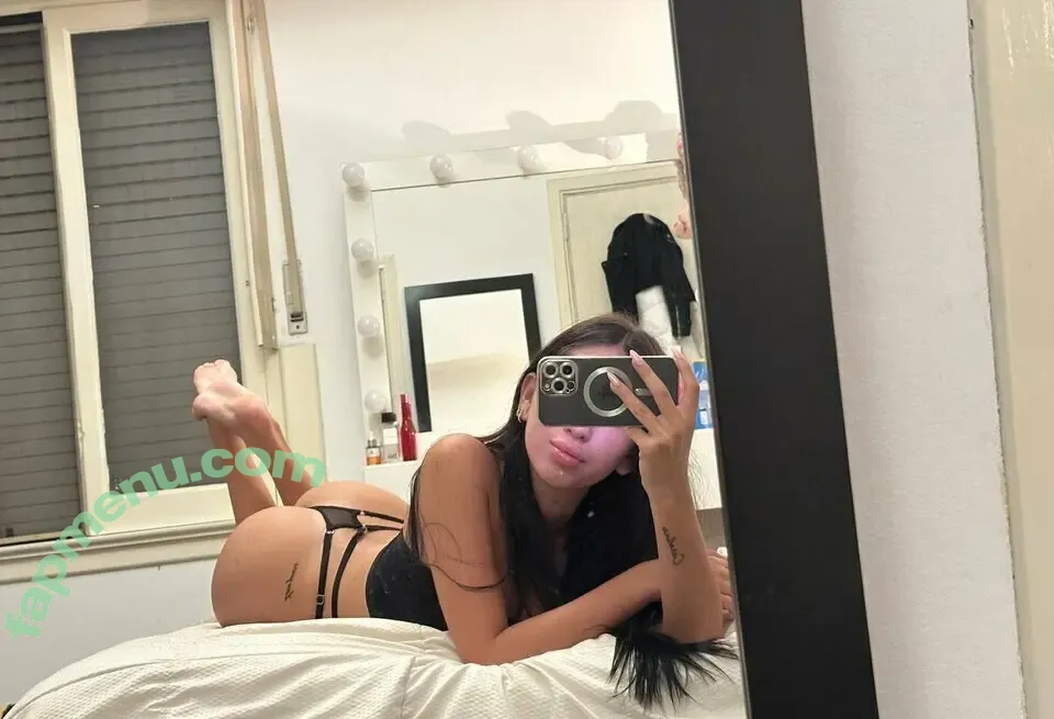 kerrieccraag nude photo #0050 (kerrie / kerriee)