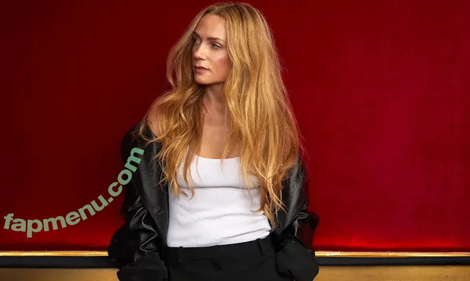 Kerry Condon nude photo #0019 (kerrycondon)