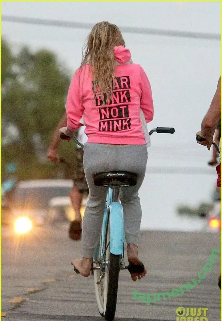 Kesha nude photo #0267 (iiswhoiis / wildgirl16)