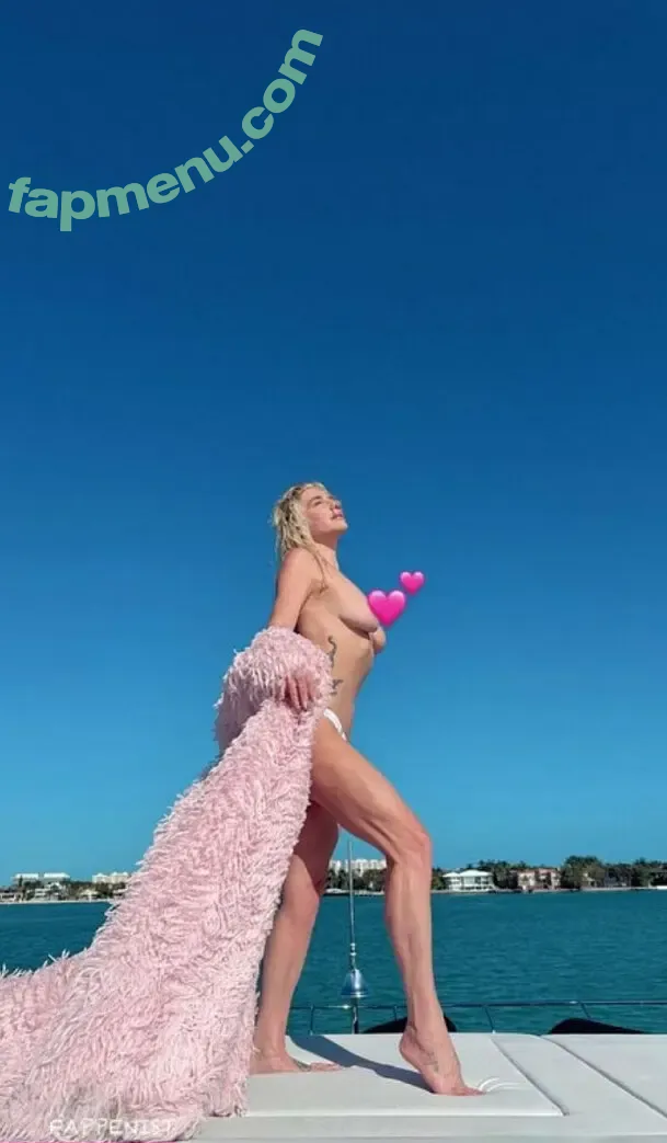 KeshaRose nude photo #0381 (KeshaRose)