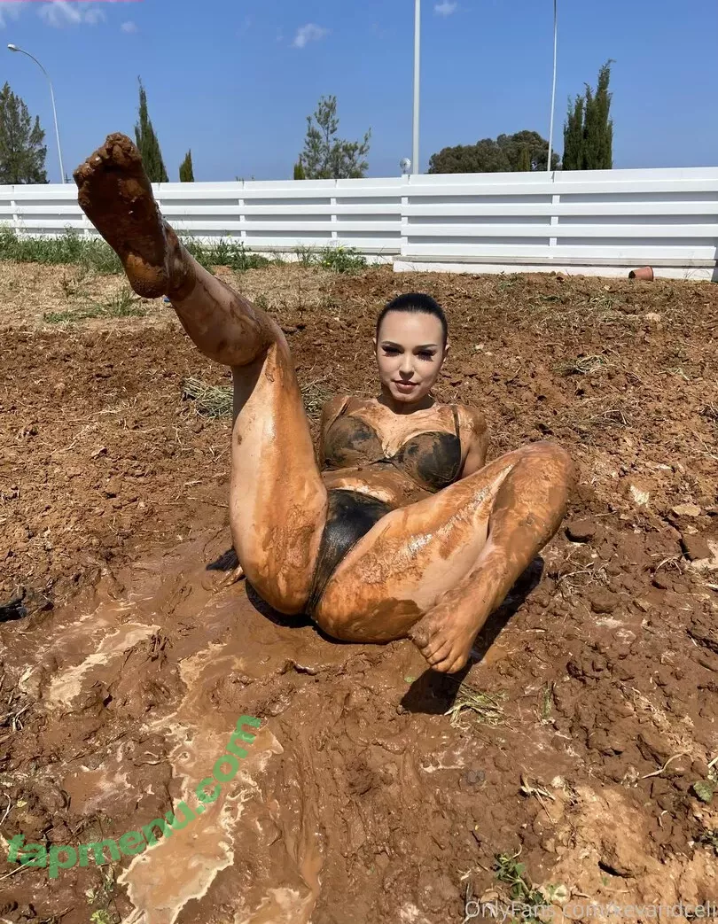 kevandceli nude photo #0006 (Kevin & Celina / _kevandceli / its_celinaslifestyle)
