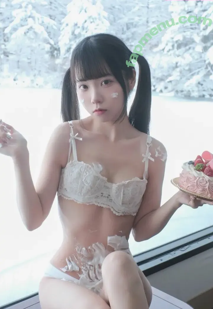 Kexuanw nude photo #0027 (winter131402 / 可可小白兔)