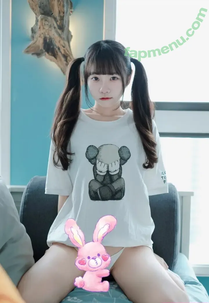 Kexuanw nude photo #0084 (winter131402 / 可可小白兔)