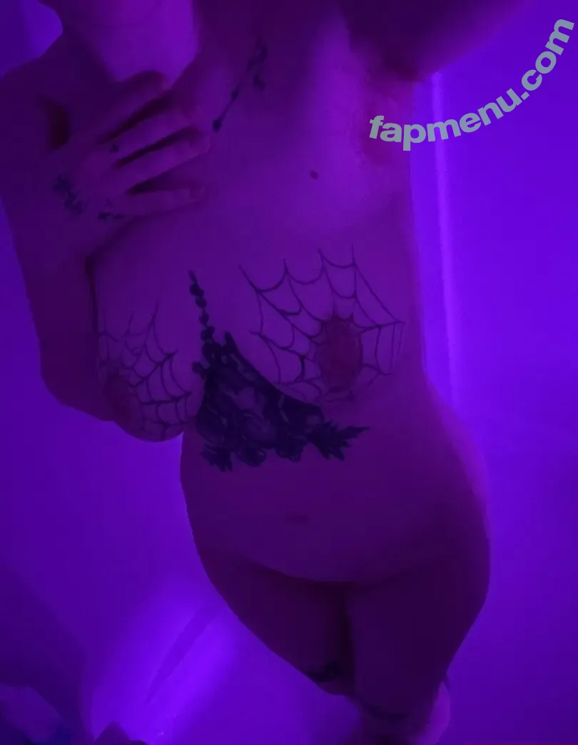 kezmoefree nude photo #0019 (kezmoefree)