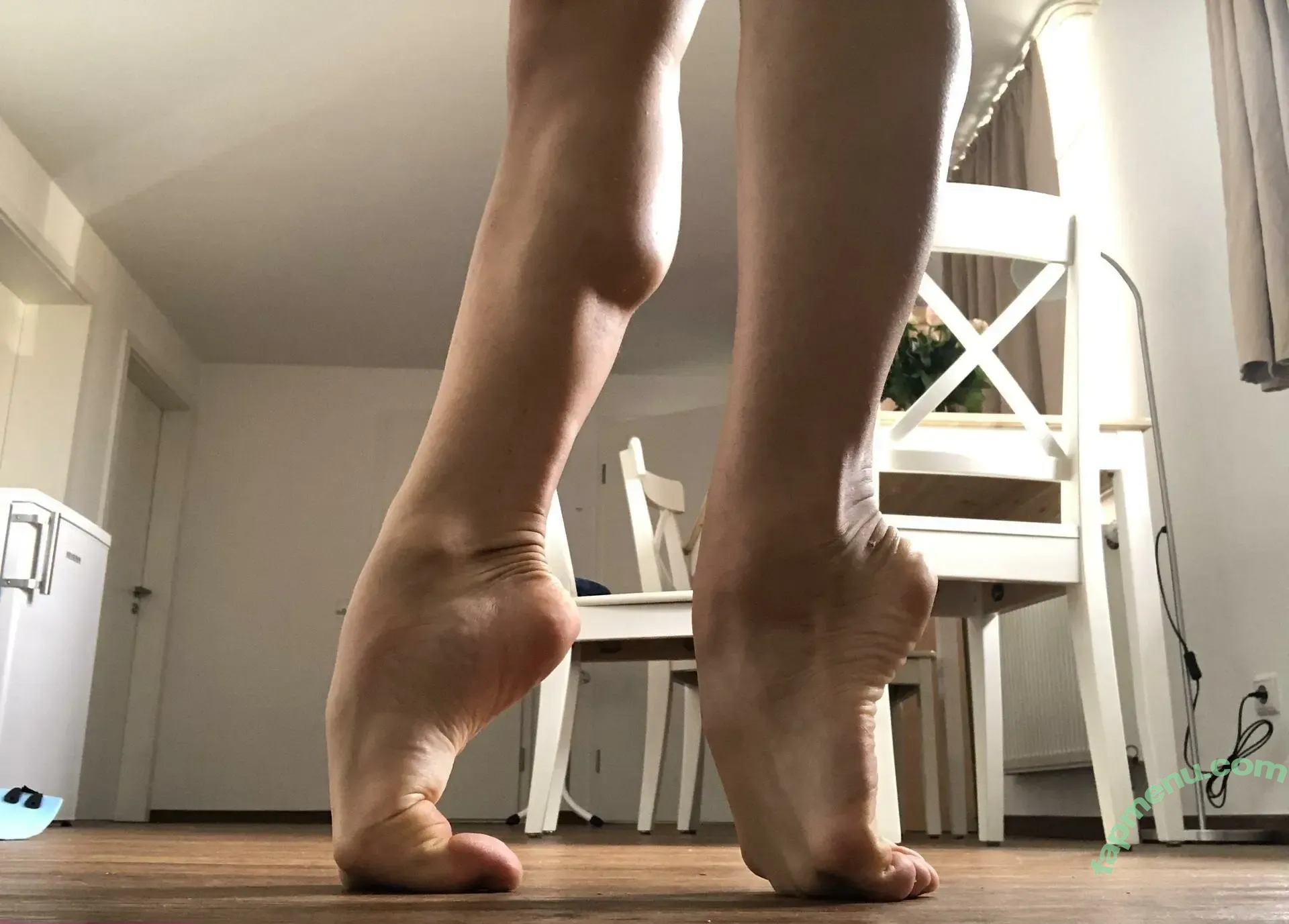 kflexiblefeet nude photo #0018 (kflexiblefeet)