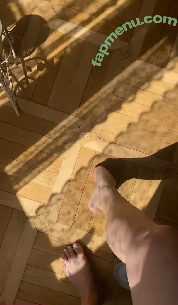 kflexiblefeet nude photo #0019 (kflexiblefeet)