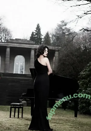 Khatia Buniatishvili / khatiabuniatishvili nude photo #0199