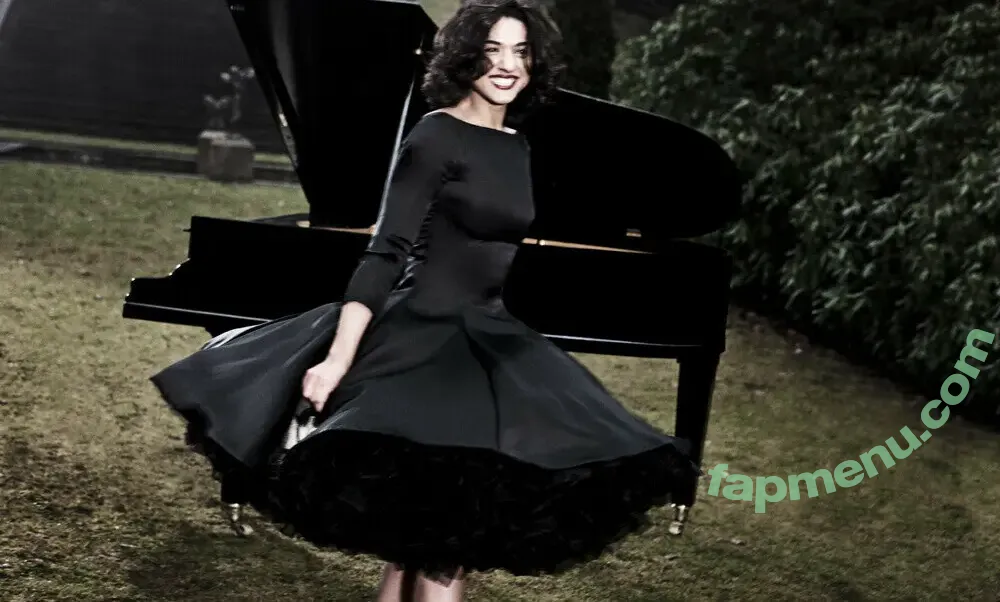 Khatia Buniatishvili nude photo #0198 (khatiabuniatishvili)