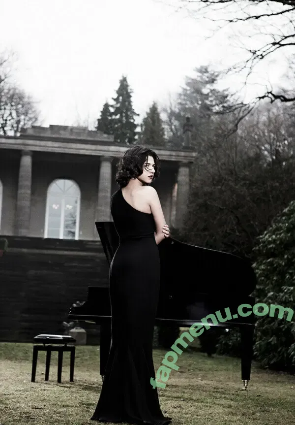 Khatia Buniatishvili nude photo #0199 (khatiabuniatishvili)