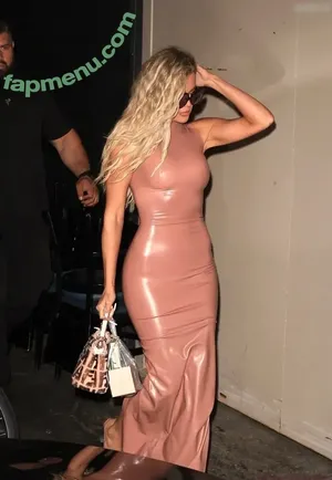 Khloé Kardashian / khloekardashian nude photo #0029