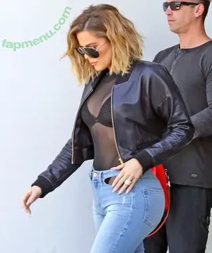 Khloé Kardashian / khloekardashian nude photo #0105