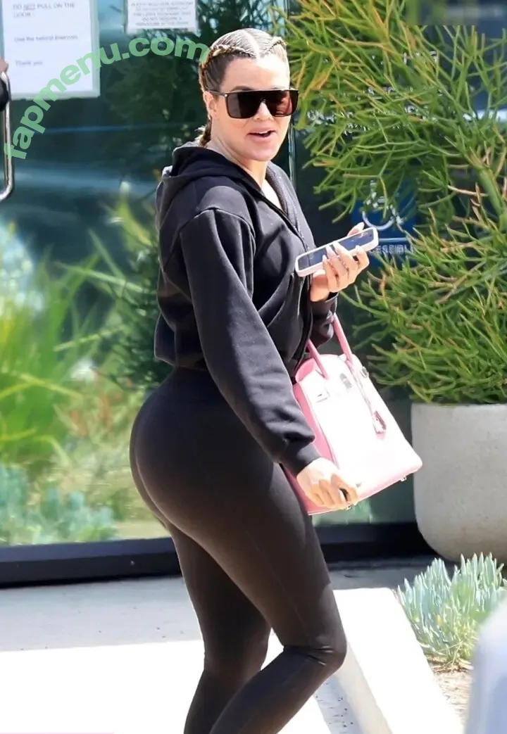Khloé Kardashian nude photo #0203 (khloekardashian)