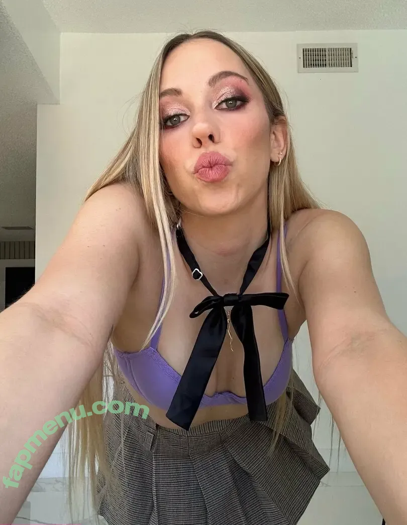 khloekapri nude photo #0066 (khloekapri)