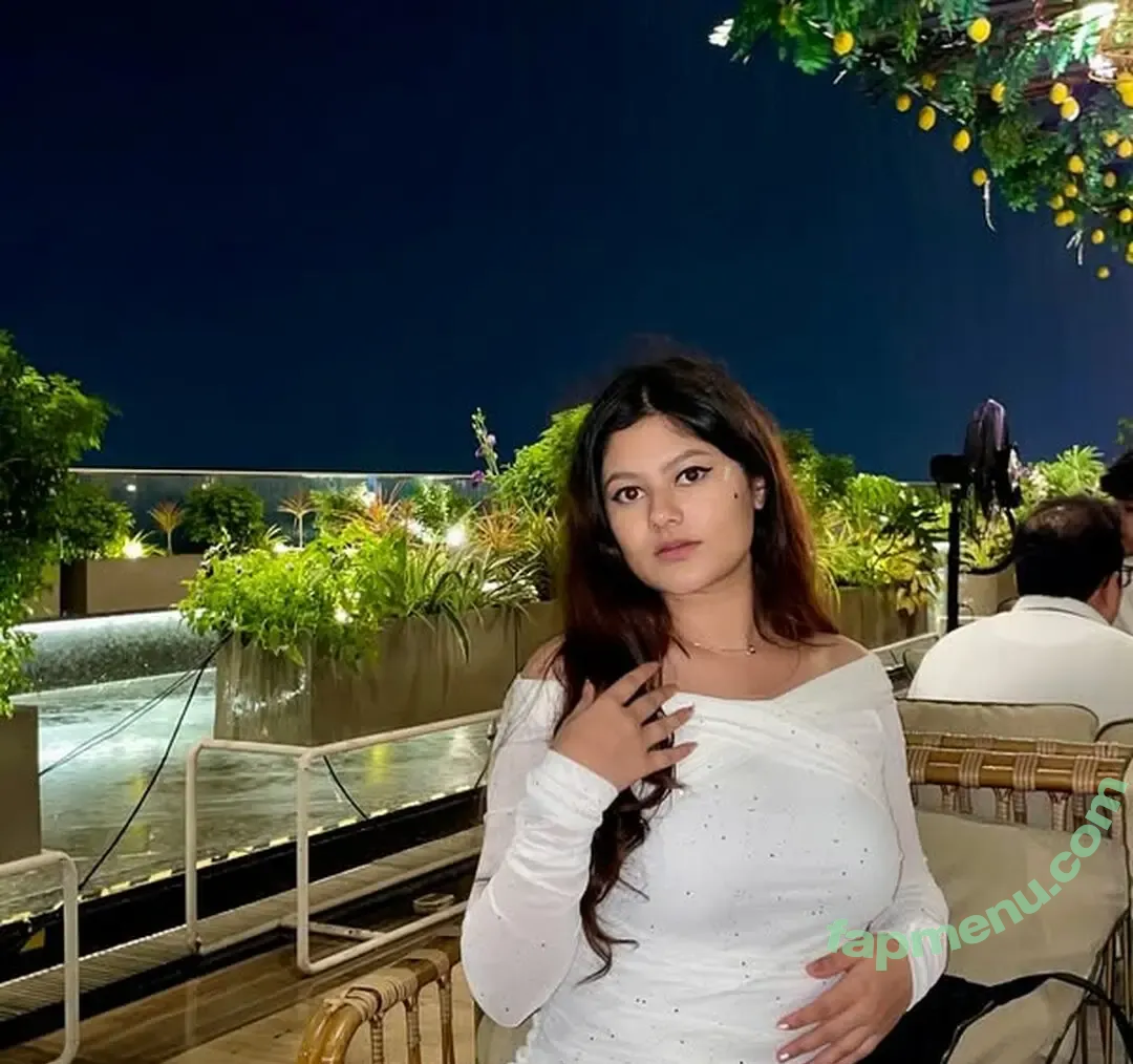 Khushi Tomar nude photo #0012 (__khushitomar / tomar_re)