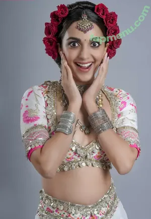 Kiara Advani / kiaraaliaadvani nude photo #0047