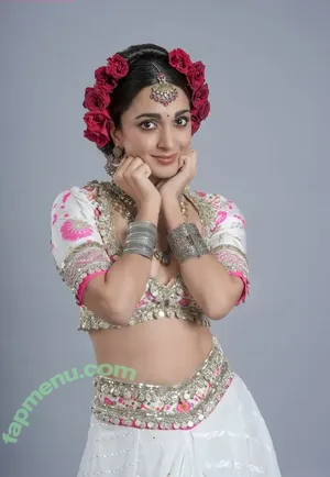 Kiara Advani / kiaraaliaadvani nude photo #0050