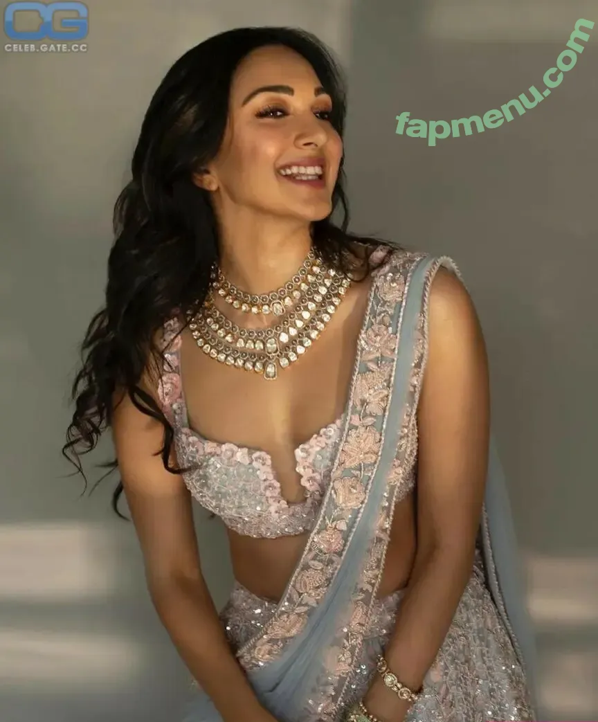 kiaraadvani nude photo #0014 (kiaraadvani)