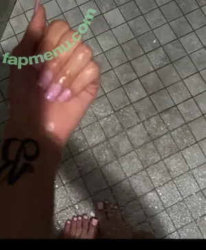  nude photo #0002
