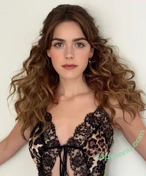 Kiernan Shipka / AdventuresSabrina / kiernanshipka nude photo #3102
