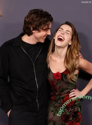 Kiernan Shipka / AdventuresSabrina / kiernanshipka nude photo #3121
