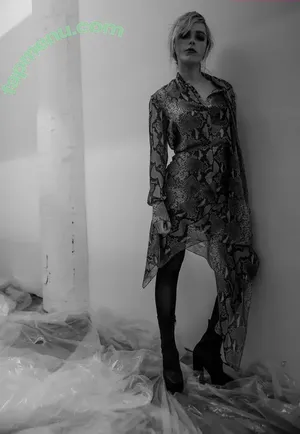 Kiernan Shipka / AdventuresSabrina / kiernanshipka nude photo #3264