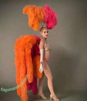 Kiernan Shipka / AdventuresSabrina / kiernanshipka nude photo #3269