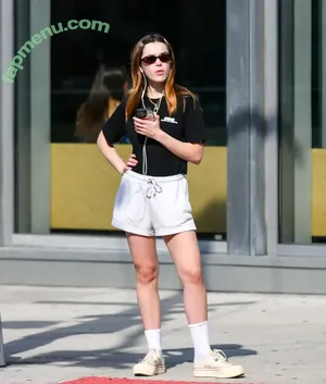Kiernan Shipka / AdventuresSabrina / kiernanshipka nude photo #3274