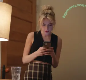 Kiernan Shipka / AdventuresSabrina / kiernanshipka nude photo #3286