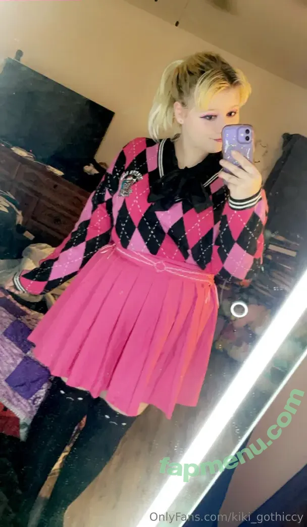 kiki_gothiccy nude photo #0007 (kiki_gothiccy)