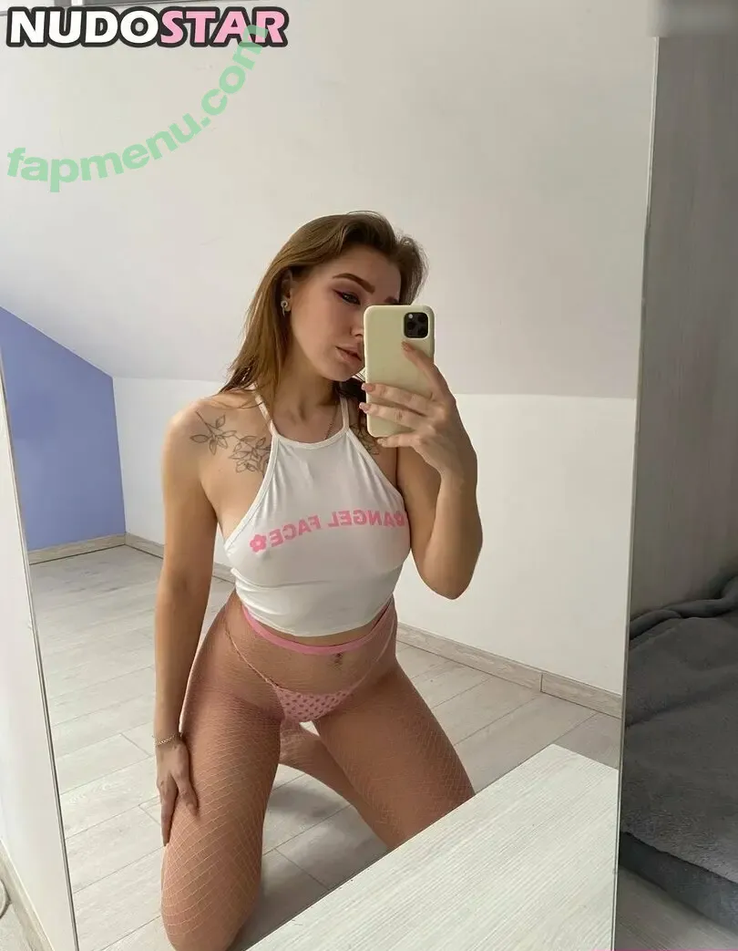Kiki Pamelo nude photo #0032 (Kiki Pamelo)