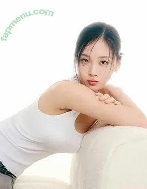 Kim Hyung-Seo / BIBI / bibi_babydoll / nakedbibi nude photo #0043