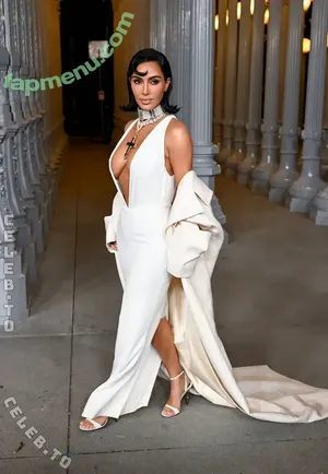 Kim Kardashian / kimkadarshian / kimkardashian nude photo #0054