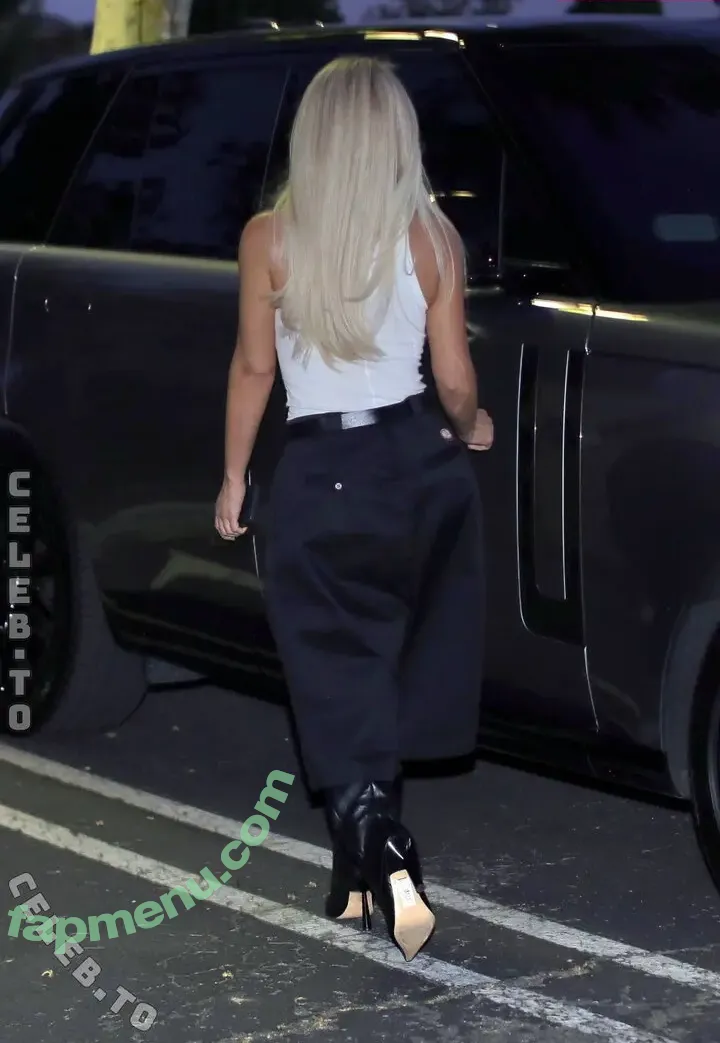 Kim Kardashian nude photo #0042 (kimkadarshian / kimkardashian)