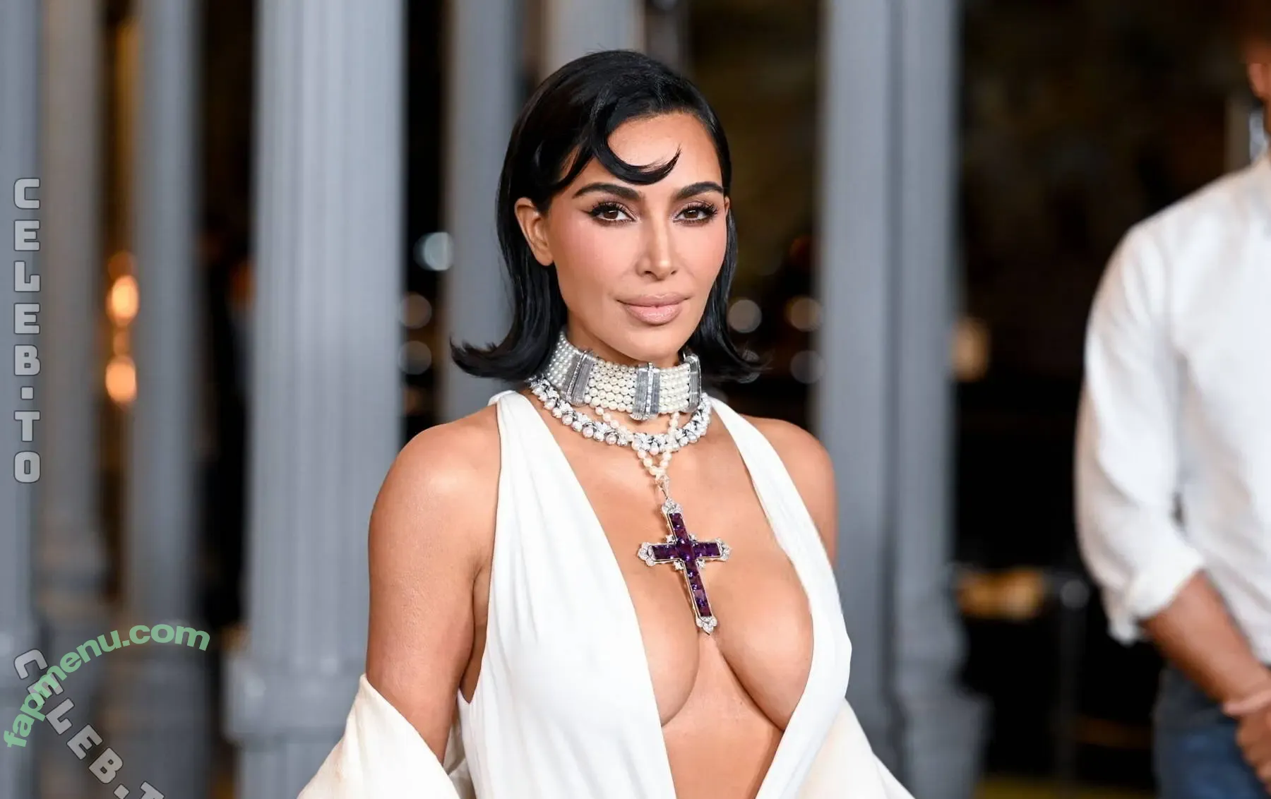 Kim Kardashian nude photo #0063 (kimkadarshian / kimkardashian)
