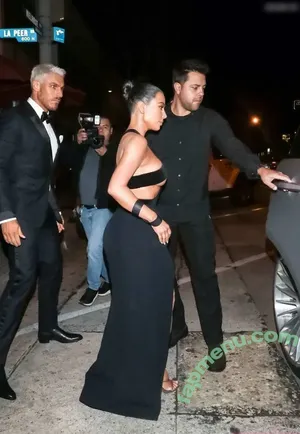 Kim Kardashian / KimKardashian / kim_kardashian nude photo #5702