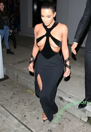 Kim Kardashian / KimKardashian / kim_kardashian nude photo #5714