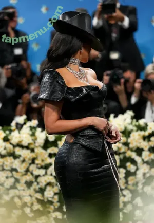 Kim Kardashian / KimKardashian / kim_kardashian nude photo #5739