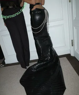 Kim Kardashian / KimKardashian / kim_kardashian nude photo #5757