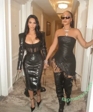 Kim Kardashian / KimKardashian / kim_kardashian nude photo #5774