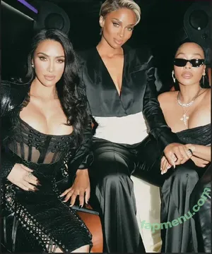 Kim Kardashian / KimKardashian / kim_kardashian nude photo #5782